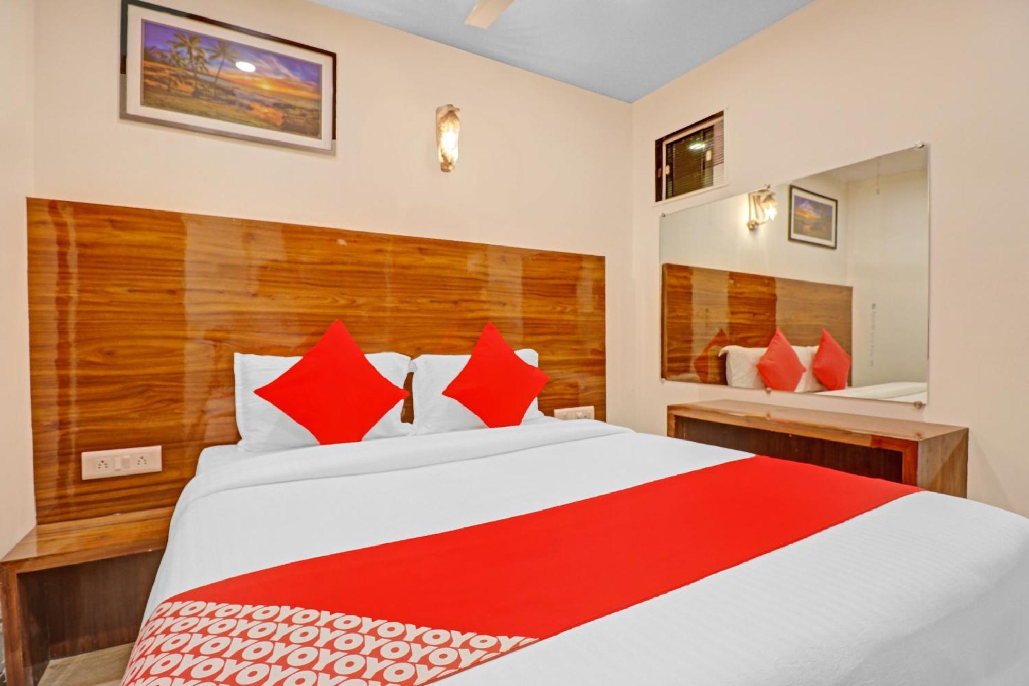 Hotel O Royal Park Mumbai Exteriör bild